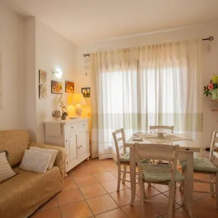 Apartman Pittulongu Sleeps 4 *